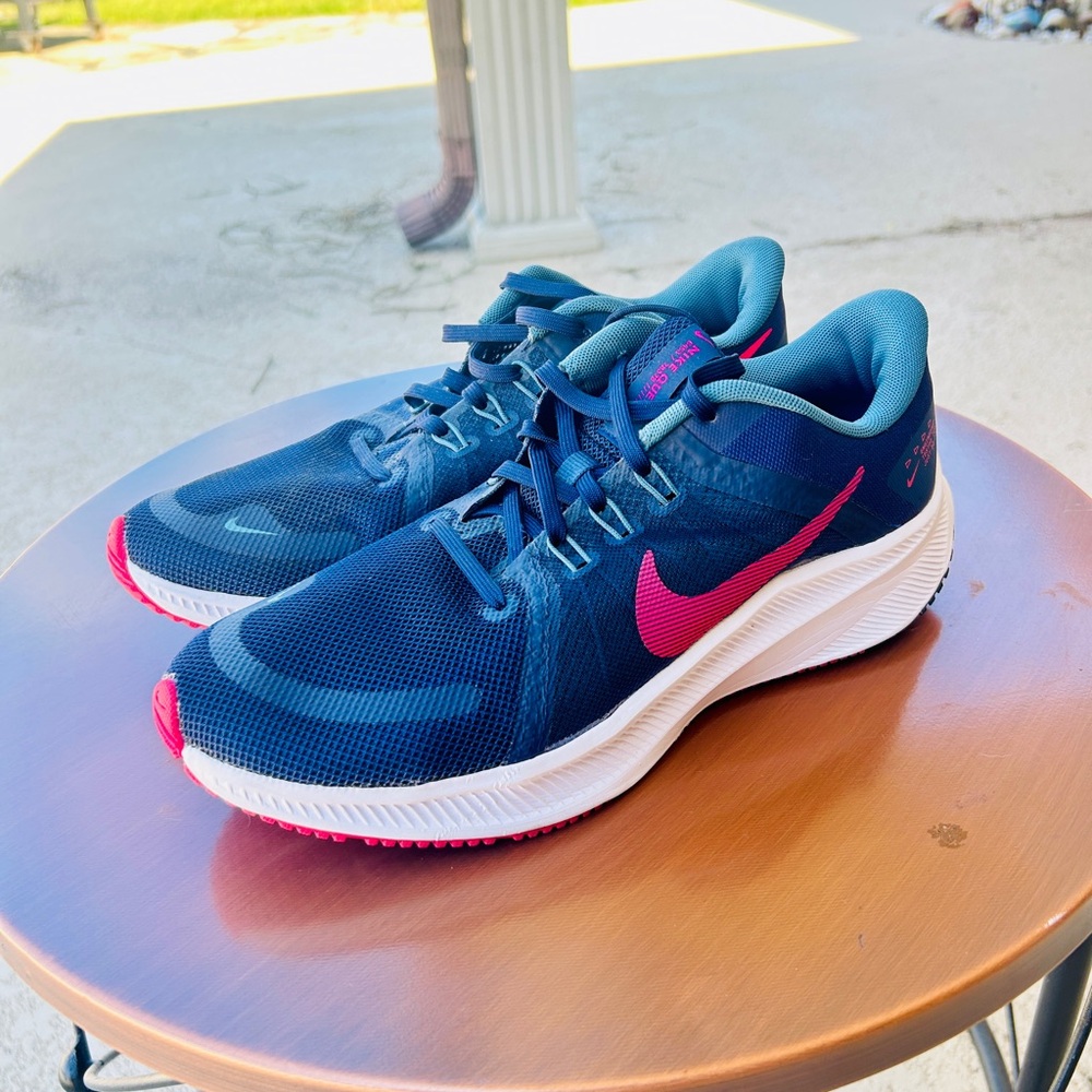 Nike Quest 4 Blue Rush Athletic Sneaker Tennis Gym Running Shoe Size 9 NWOT